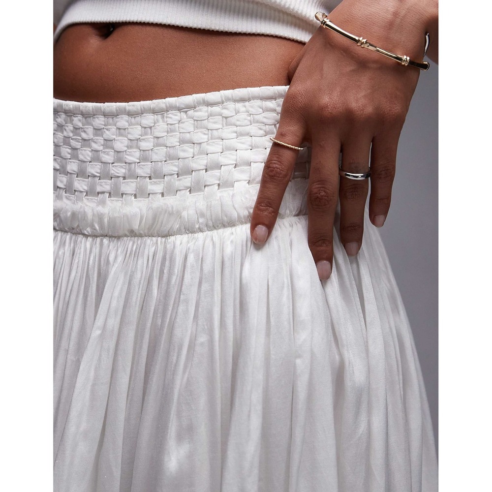 Topshop crinkle full skirt with sheen in ivory weaved trim Size 2